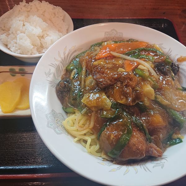 「スタミナ冷しラーメン780円、半ライス120円」@ラーメンしょうやの写真