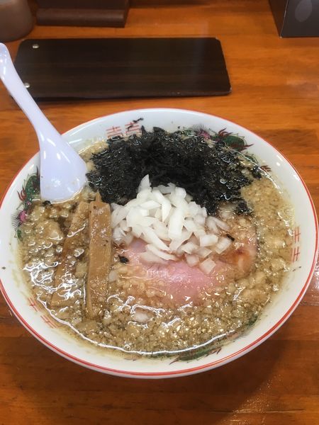 「背脂煮干しらーめん」@会津ばんだいらーめん 伊勢崎店の写真