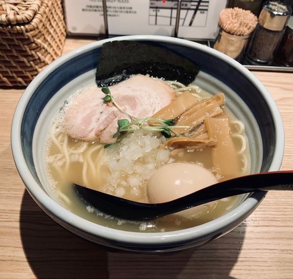 「塩（麺固め￥800）＋味玉（￥100）」@双麺 浅草橋店の写真