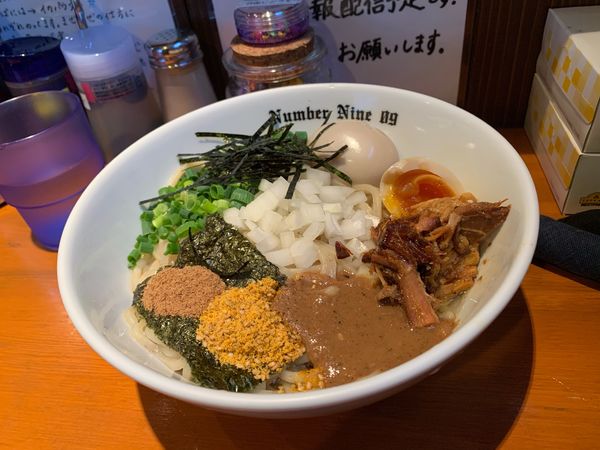 「油そば＋味玉＋刻み海苔」@麺Dining Number Nine 09の写真