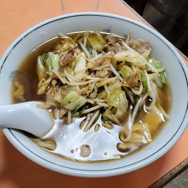 「辛タンメン+ミニチャーハン（ランチセット）」@十八番の写真