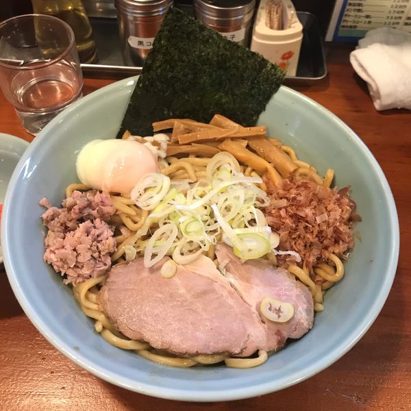 「油そば　大盛　温玉」@兎に角 松戸店の写真