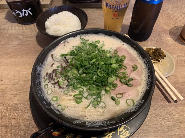 「青ネギラーメン 850円」@博多一幸舎 那覇国際通り店の写真