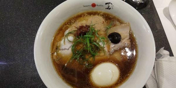 「醤油プラス味玉」@Japanese Soba Noodles 蔦の写真