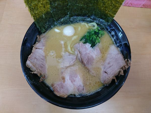 「チャーシューメン（硬め、薄め、多め）」@横濱家系 虎壱家の写真