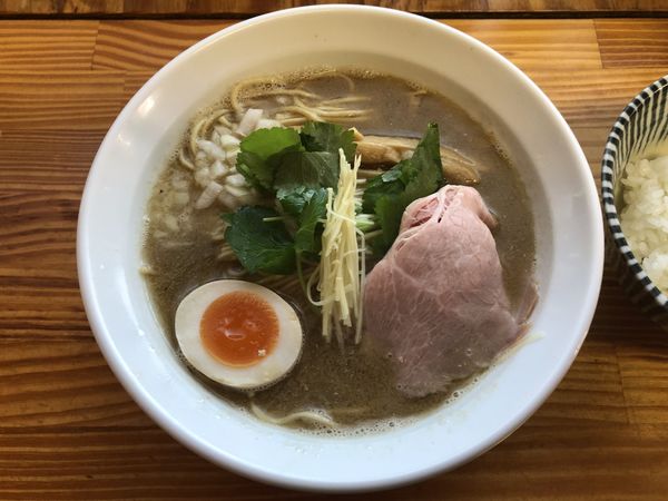 「濃厚まぐろそば」@中華そば よしかわの写真