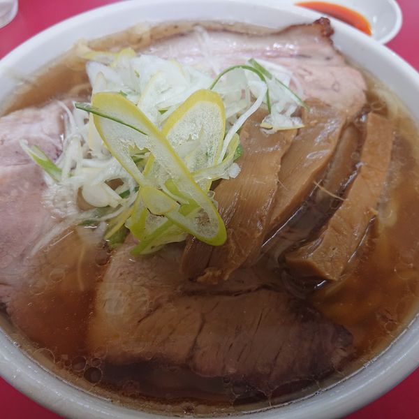 「チャーシューメン950円、餃子3ヶ320円」@一品香 小山の写真