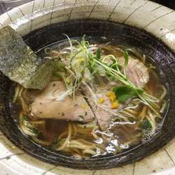 三種の煮干しそば〜柚子と大葉（¥880）