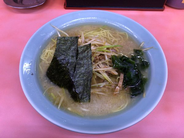 「ネギラーメン(750円)」@ラーメンショップ たつみや 麻溝台の写真