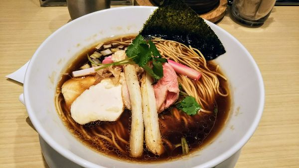 「鶏SOBA」@むぎとオリーブ 日本橋店の写真