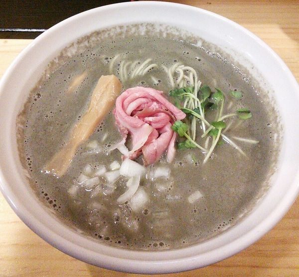 「【限定】濃厚煮干しらーめん　８５０円」@煮干らーめん 紫乱の写真