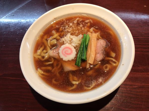 「醬油らーめん」@らーめん 惠本将裕の写真