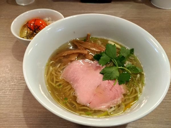 「三位一体（鶏×豚×煮干し×蛤）＋ラー油玉子かけご飯」@中華そば 和渦 TOKYOの写真