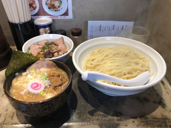 「つけ麺　チャーシュー丼」@麺屋大斗 堀留町店の写真