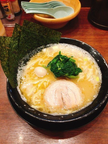 「ラーメン700円」@大井商店マックスの写真