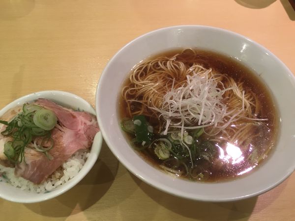 「朝らー定食」@らーめん芝浜の写真