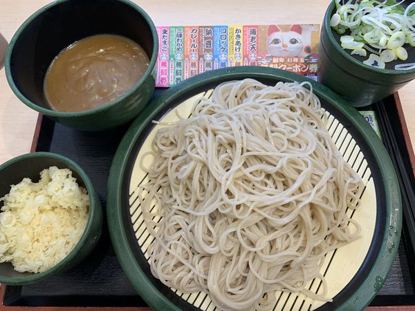 「大もり440+ルー200+揚げ玉30=670円」@ゆで太郎 池袋2丁目店の写真