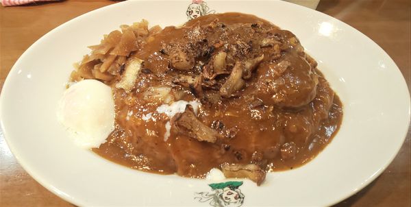 「DXかすカレー（御飯大盛）+サービスヒレカツ+温玉」@日乃屋カレー 秋葉原店の写真