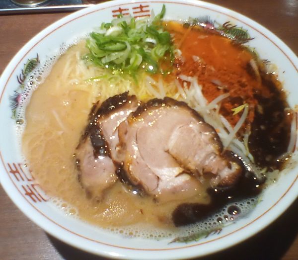 「廣島ラーメン+味噌+辛あじ」@ナルトもメンマもないけれど。の写真