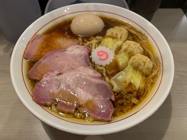 「特中華そば」@横浜中華そば 維新商店の写真