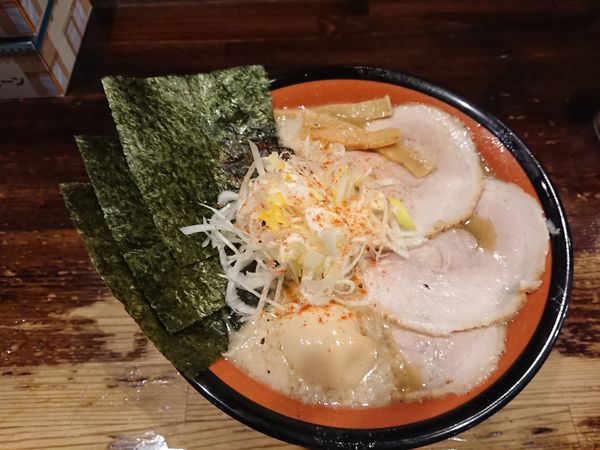 「メガ豚煮干ラーメン超ガメラ」@らーめん福たけ 富里店の写真