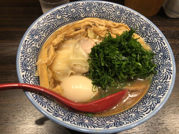 「九条ネギ 特製鶏の中華そば + 炙りチャーシュー丼」@麺屋かなでの写真