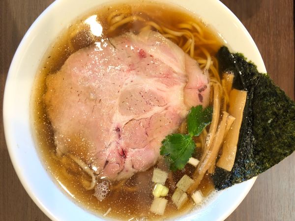 「魚介しょうゆ　830円」@麺屋 あきのそらの写真