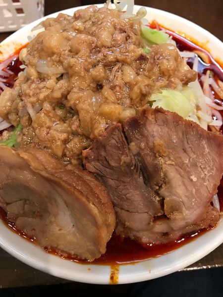 「辛い小ヤサイアブラ(900円)」@麺屋 歩夢の写真