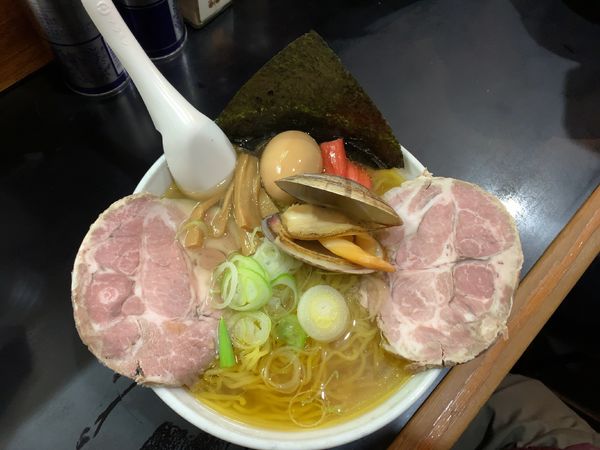 「丸鶏、白貝塩ラーメンスペシャル」@一条流がんこ総本家分家四谷荒木町の写真
