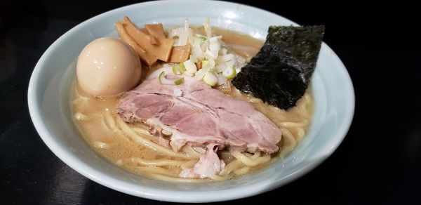 「ラーメン　味玉」@ラーメン社井田の写真