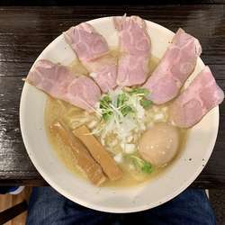 地どり白湯麺全部乗せ