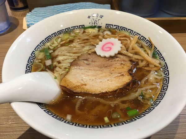「中華そば 白 手揉み麺」@中華そば 六感堂の写真
