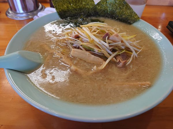 「ねぎラーメン中」@ラーメンショップ 足利50号店の写真