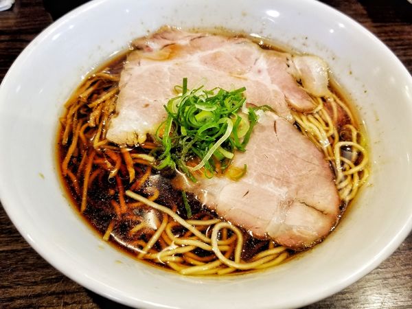 「醤油らーめん」@かしわぎの写真