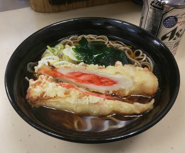 「紅生姜ちくわ天そば」@富士そば 新小岩店の写真