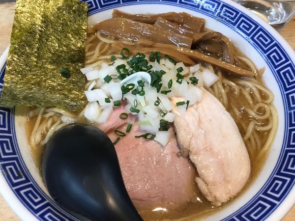 「ラーメン+大盛 800+100円」@麺絆や 519の写真