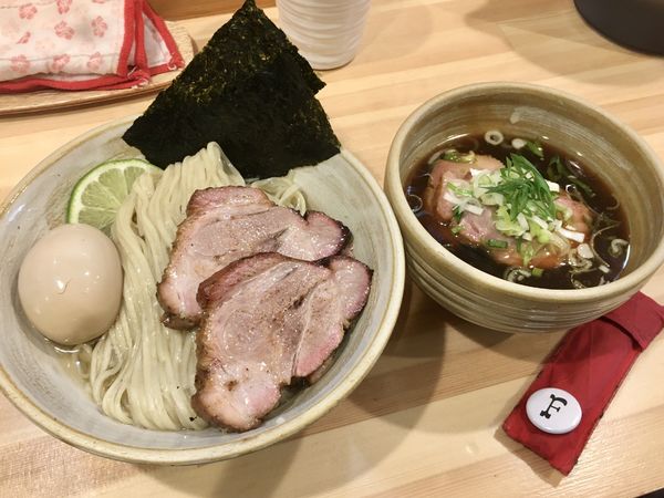 「鰹昆布出汁 特製・醤油つけ麺」@迂直の写真