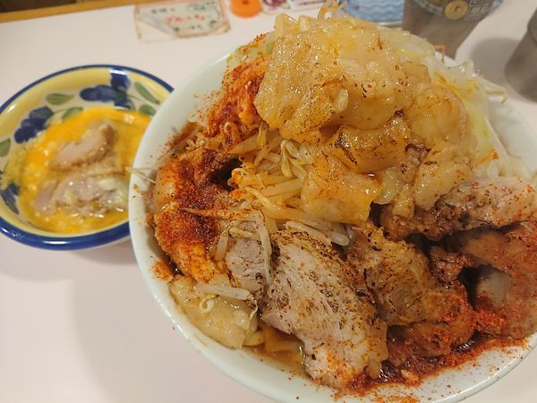 「すっぱ辛 大 スペ卵」@成蹊前ラーメン 吉祥寺の写真