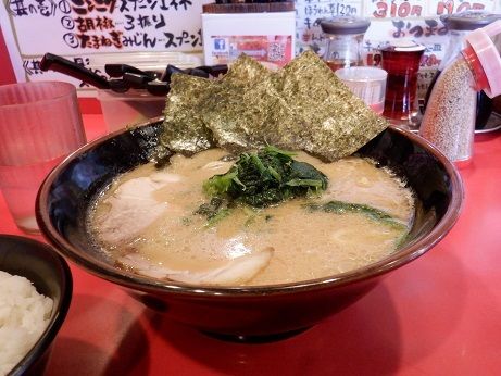 「ラーメン」@濃厚家 秦野店の写真