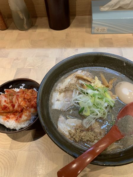 「でらにぼしラーメン　味玉トッピング」@にぼしらーめん88の写真