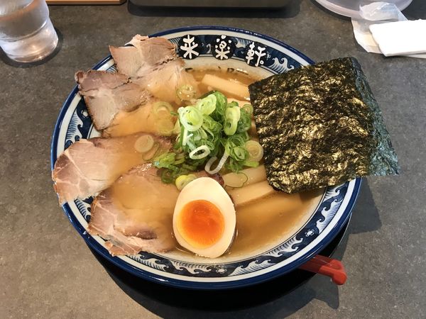 「ミックスラーメン ピリ辛」@来楽軒 赤池店の写真