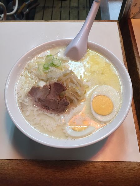 「牛乳ラーメン」@札幌ラーメンこぐまの写真