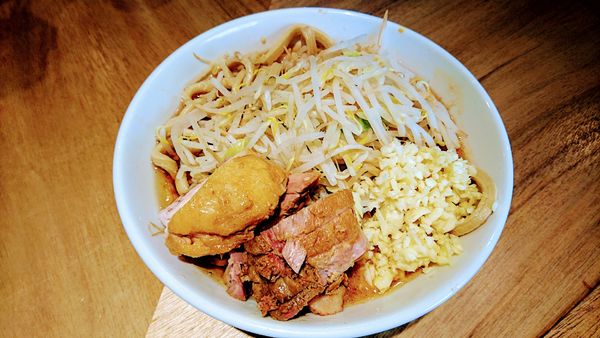 「えびラーメン(ヤサイ少なめ・ニンニクマシ)」@MEN YARD FIGHTの写真