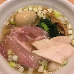 特製鶏だし塩らーめん