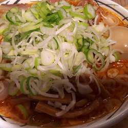 辛しょうゆラーメン(780円)・大盛(70円)・玉子サービス