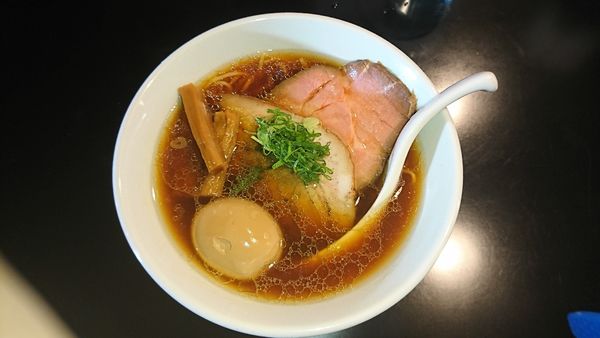 「特製中華そば(大盛り)」@AKEBIの写真