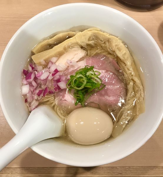 「特製塩らぁ麺」@らぁ麺 みうらの写真