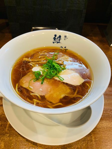「醤油らぁ麺」@麺や維新の写真