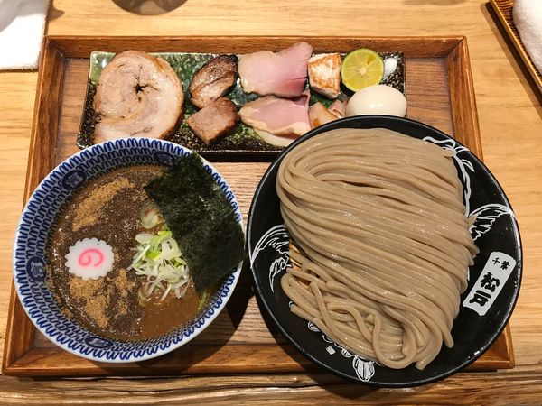 「つけめん（大）全部乗せトッピング」@中華蕎麦 とみ田の写真