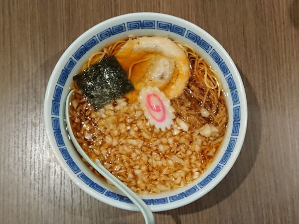 「薬味ラーメン」@中華そば専門店 味幸 新宿御苑店の写真